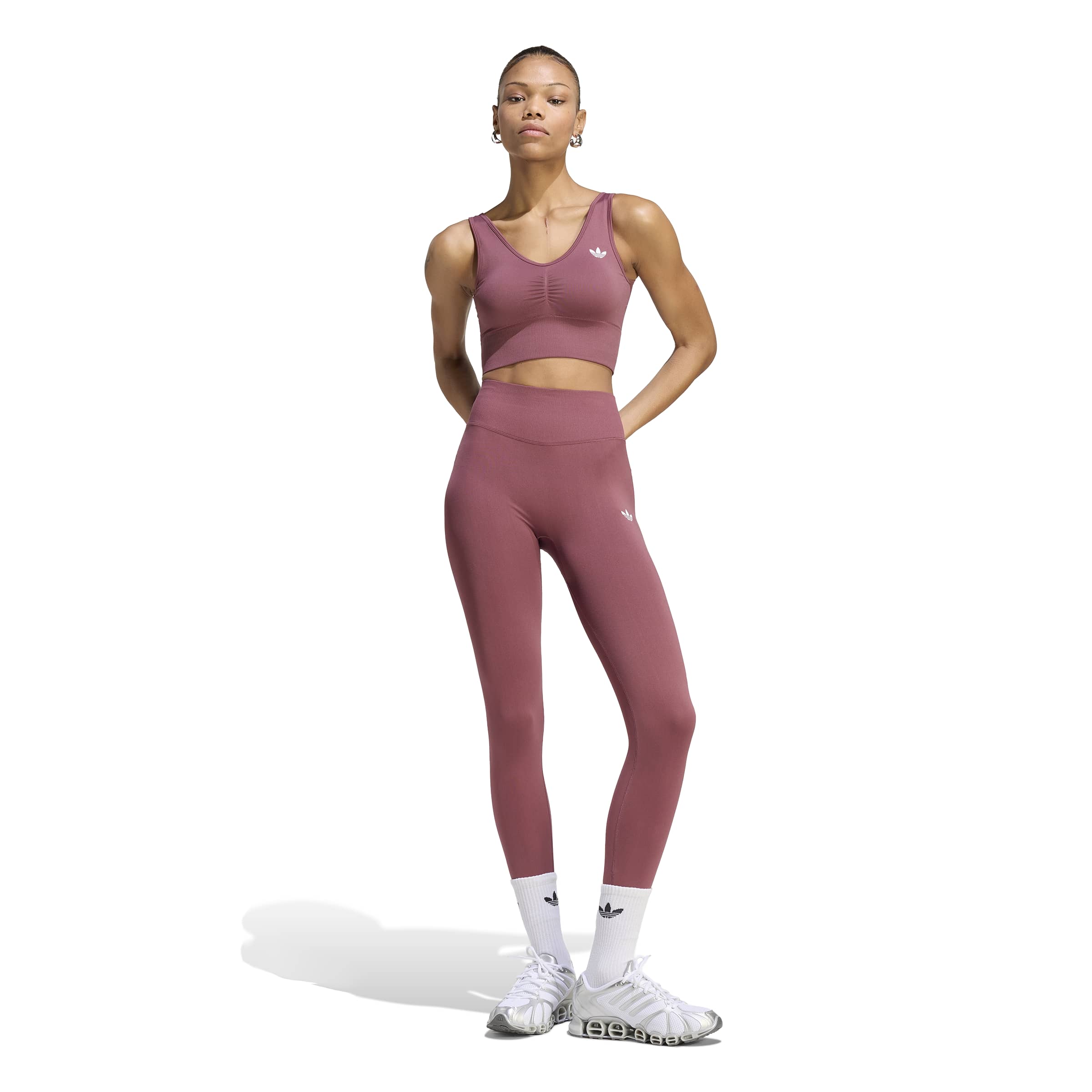 Adidas-Leggings with a streamlined design for everyday comfort