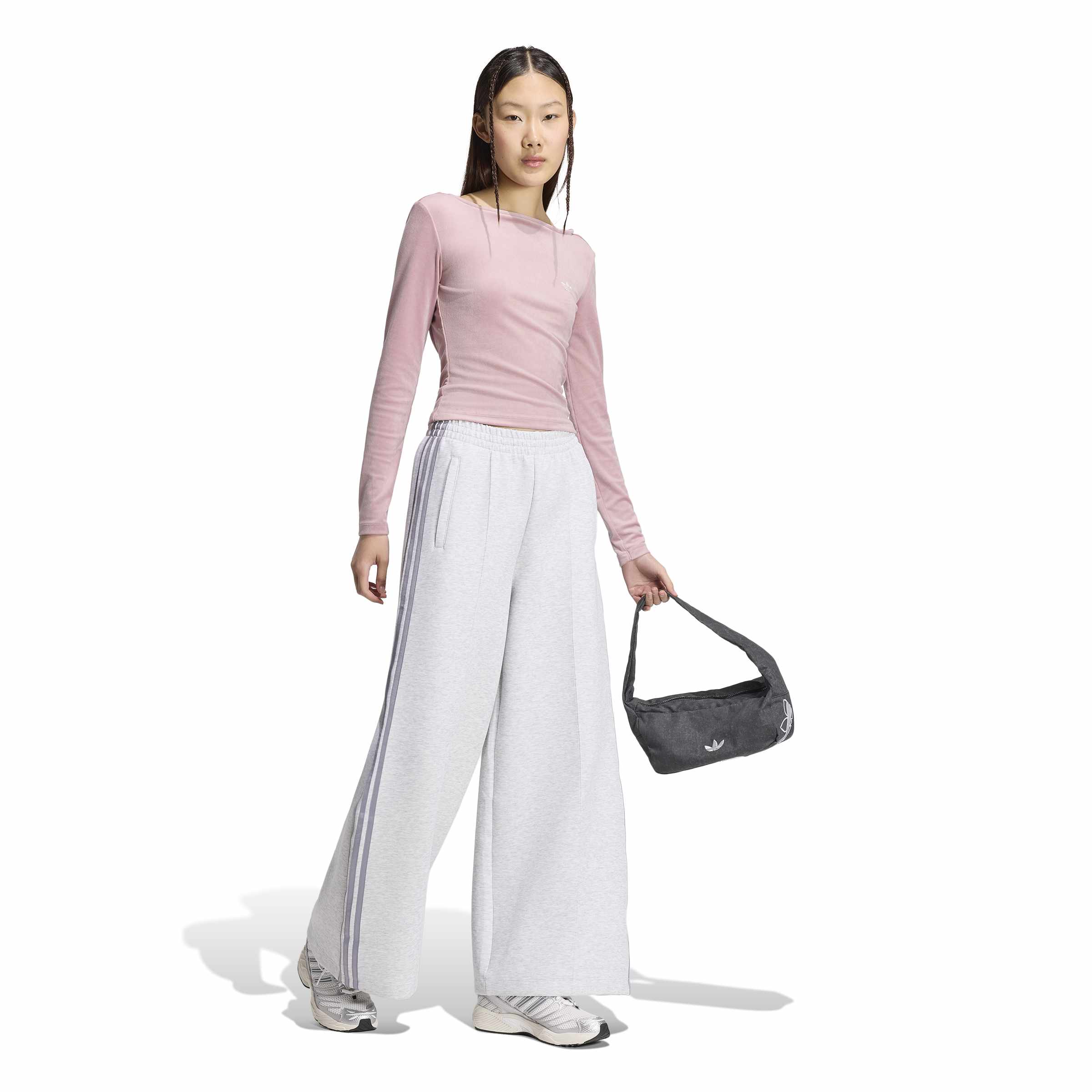 Adidas-Sweatpants with a relaxed fit for loose comfort