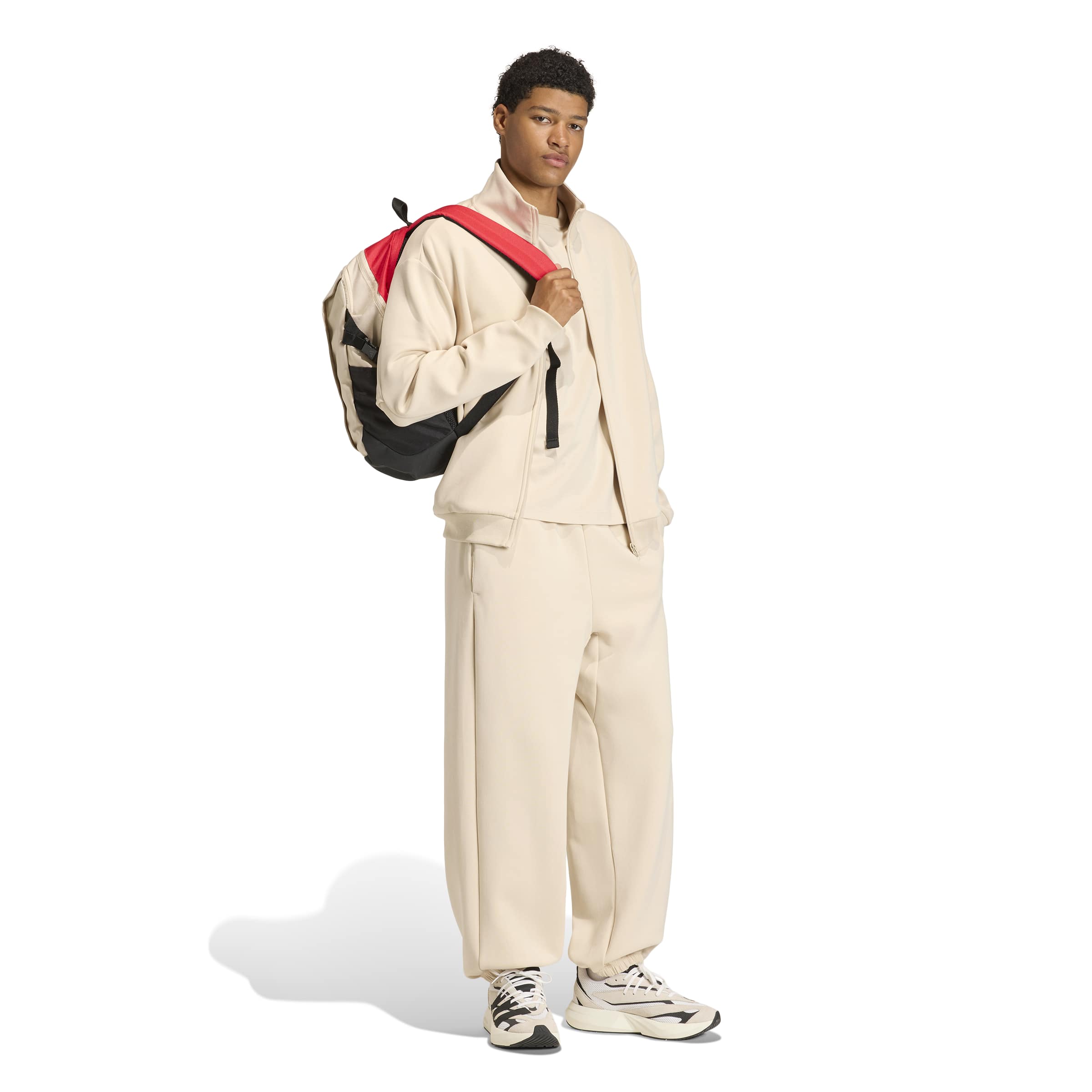 SPORTSWEAR APP MEN