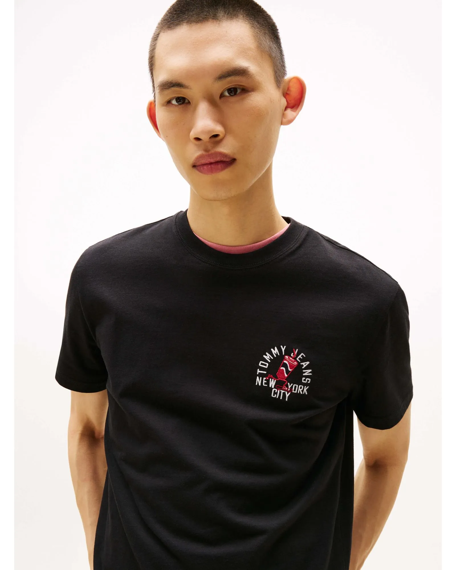 Tommy Jeans- Regular Small Motif T-Shirt Extended