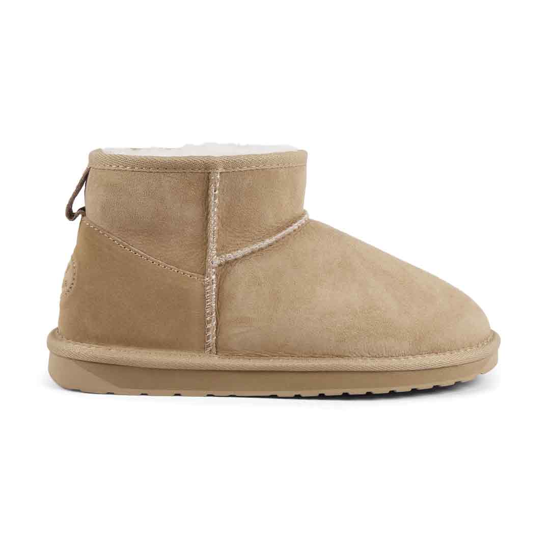 إيمو أستراليا-بوت UGG برقبه قصيرة كلاسيكي للنساء