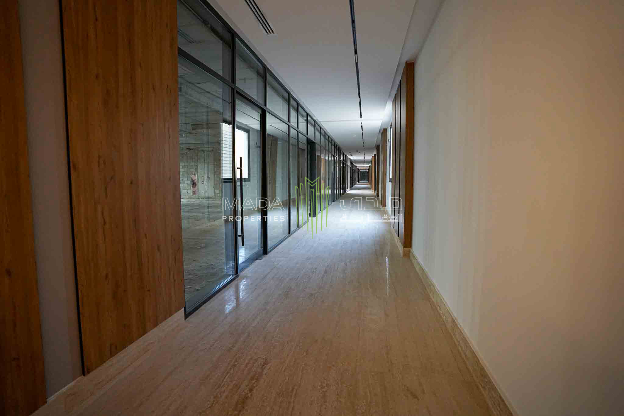 1050 | Makeen Commercial