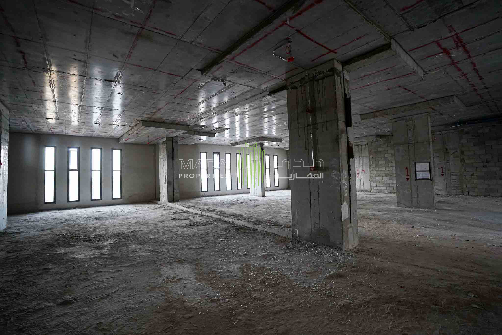 1050 | Makeen Commercial