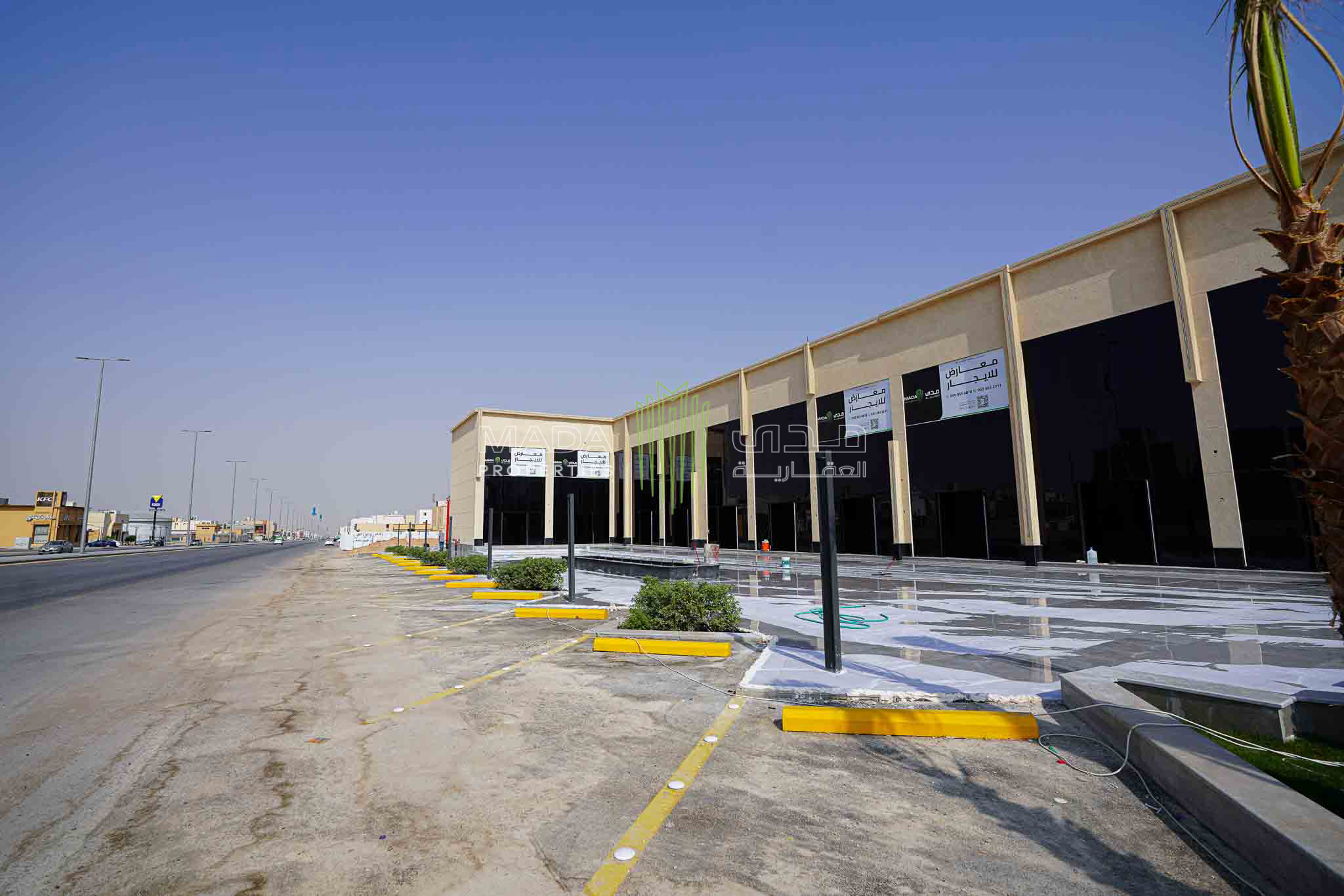 Almahdiah Showrooms | 1054