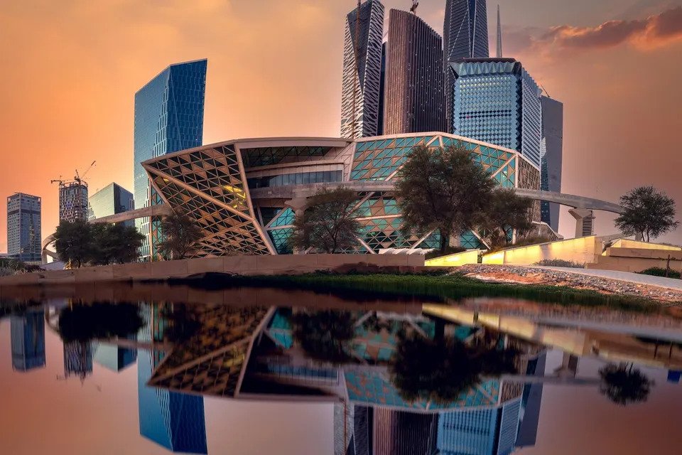 The Innovations and Technologies used in the Development of Government Properties in Saudi Arabia